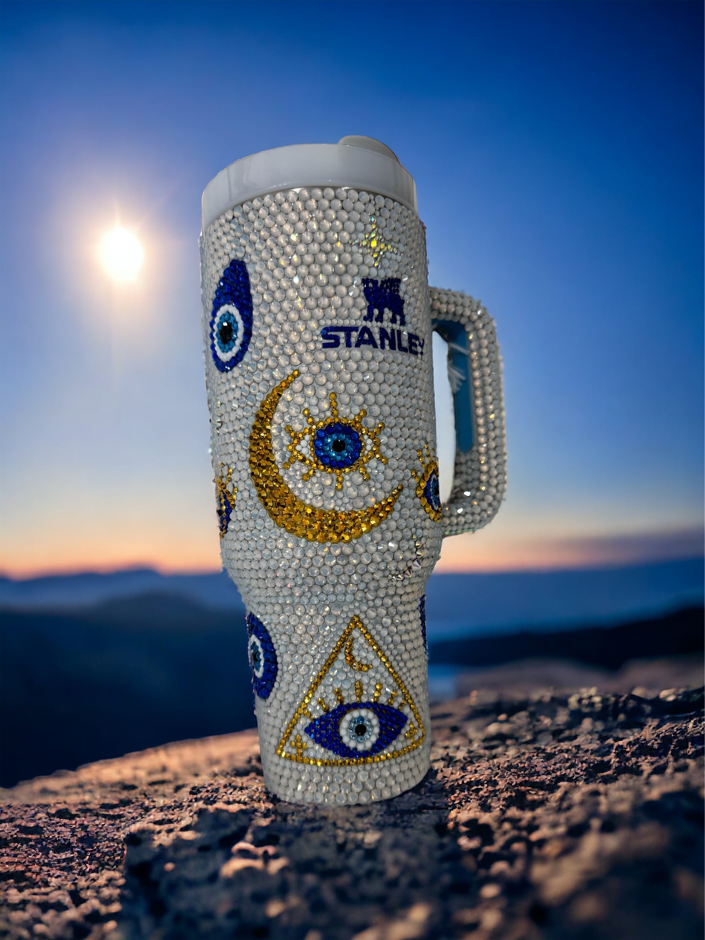 Evil Eye 🧿🪬40oz tumbler