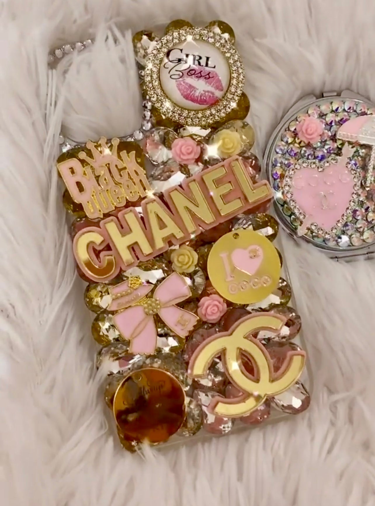 **ONLY USE THIS LISTING FOR CUSTOM PHONE CASE(S)**Custom Phone Case (Any phone type) please read the description 