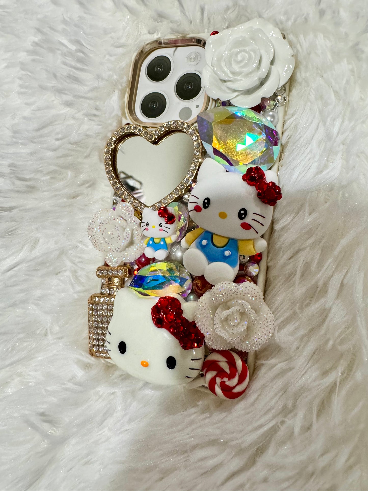 Elegant Custom-Made Hello Kitty iPhone 15 Pro Max Case – Ready to Ship!